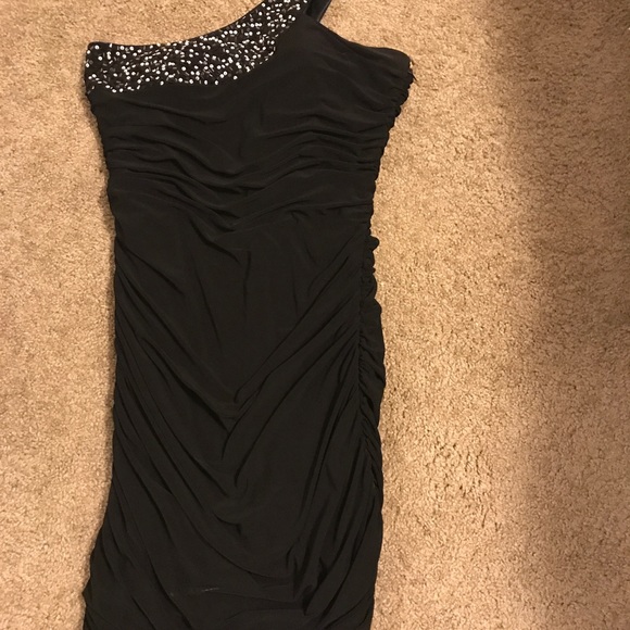 One-shoulder cocktail dress - Picture 2 of 3
